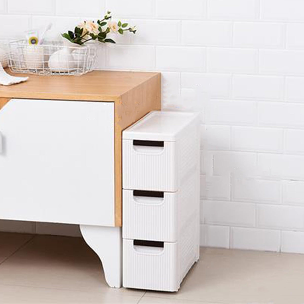 3 Drawers Narrow Plastic Storage Cabinet on Wheels I27334